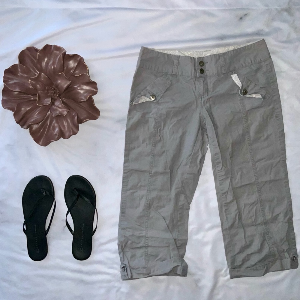 SO Casual Grey Capris